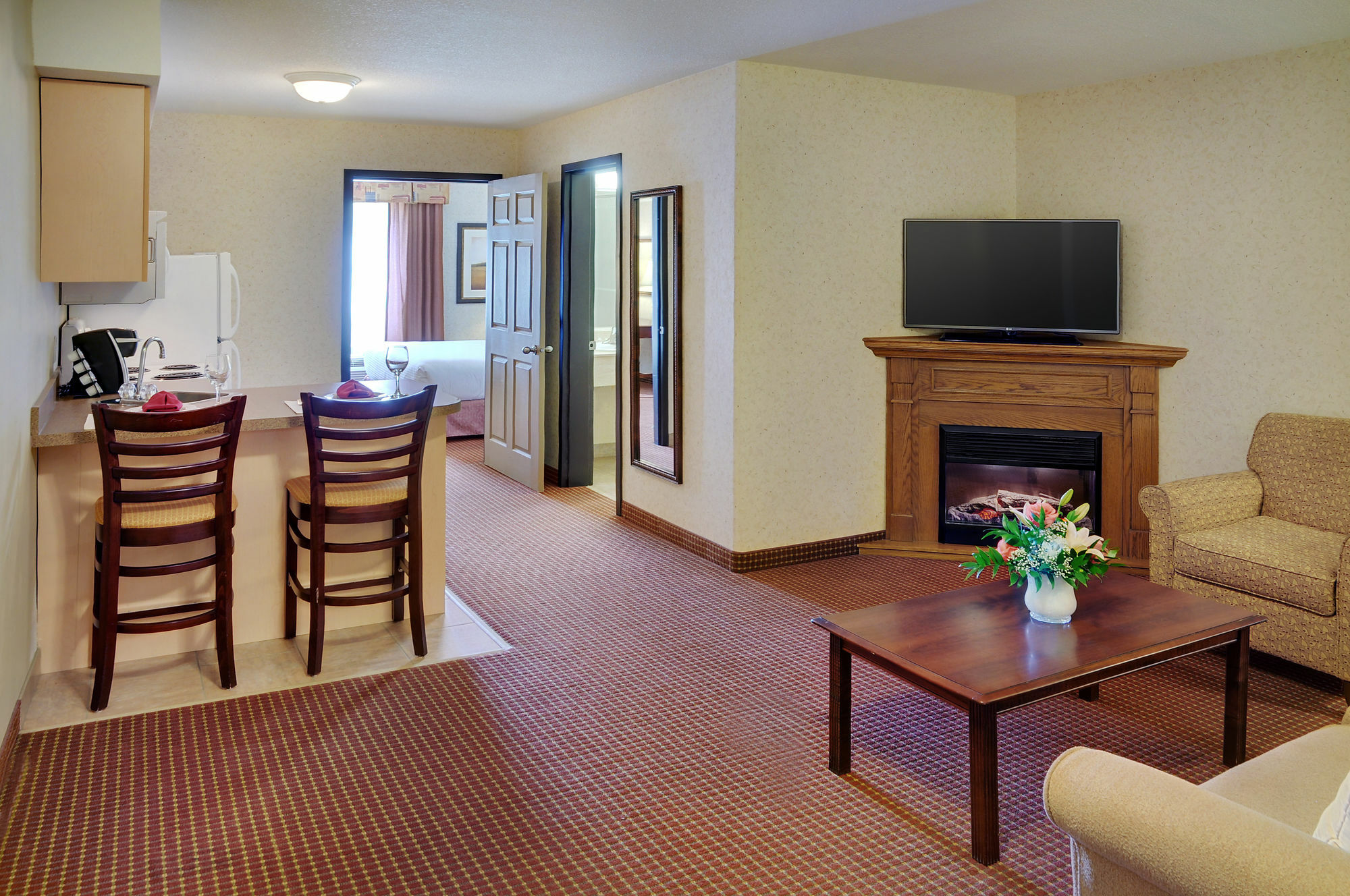 Pomeroy Inn & Suites Fort St. John Экстерьер фото